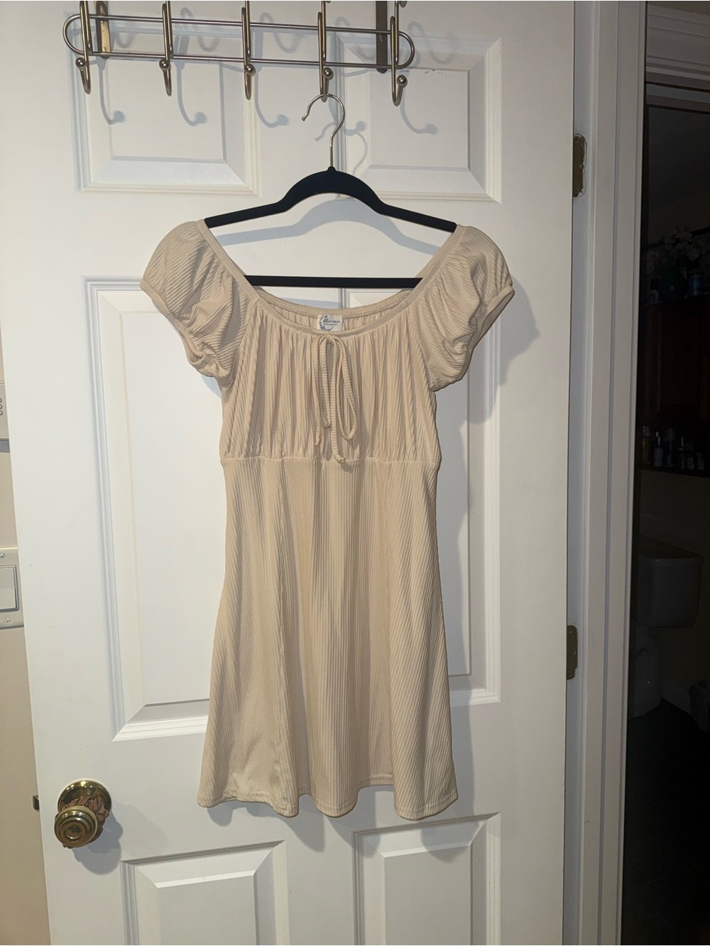 Francesca’s brand Cream Short Sleeve Empire-Waist Dress